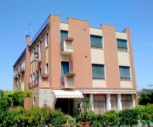 Hotel Rivamare Lido di Venezia Luaran gambar